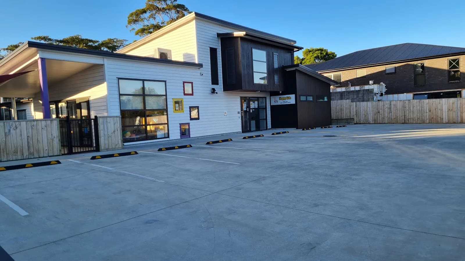 Happy Kids Parrs Park Early Learning Centre